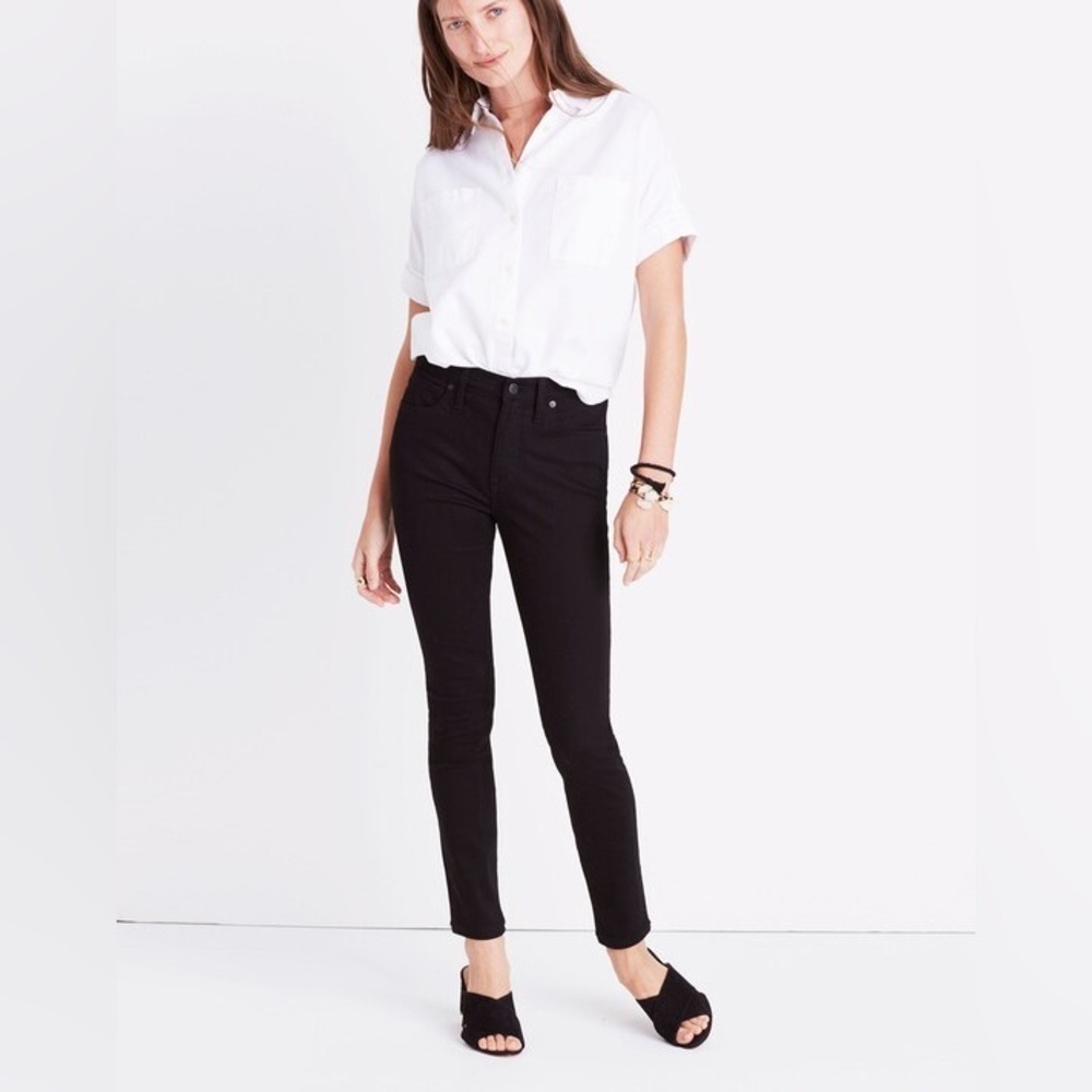 Madewell Classic Mid Rise Skinny Black Denim size 28